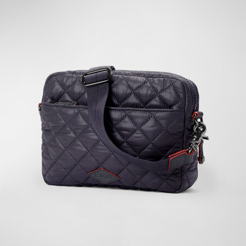 Bolsa Crossbody Metro Small Quilted Camera - Mercado de Luxo - O Maior E-Commerce de Bens, Produtos e Serviços de Luxo do Brasil.