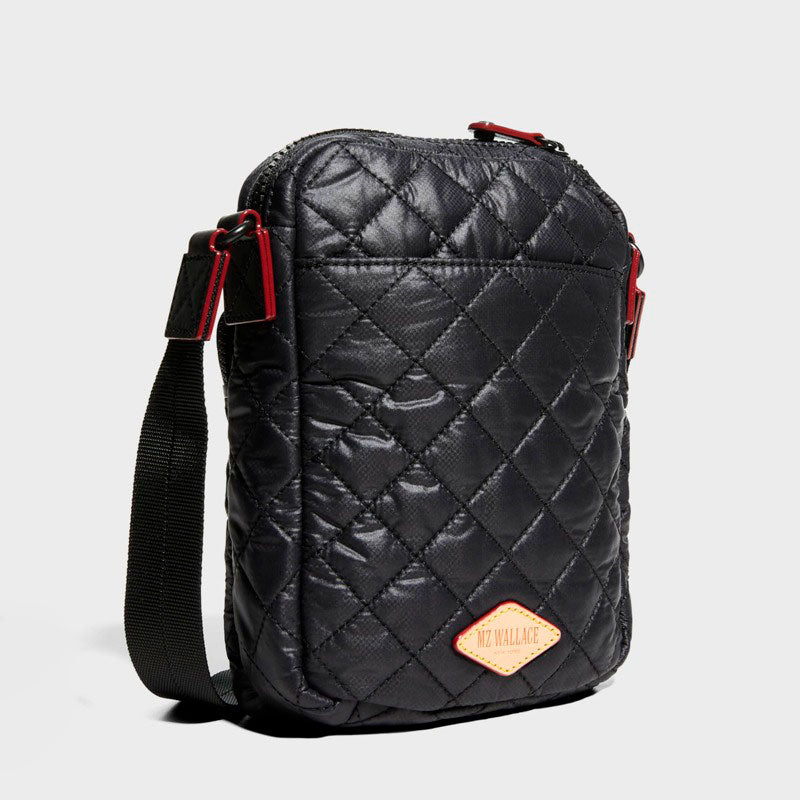Bolsa Crossbody Metro Quilted Nylon - Mercado de Luxo - O Maior E-Commerce de Bens, Produtos e Serviços de Luxo do Brasil.