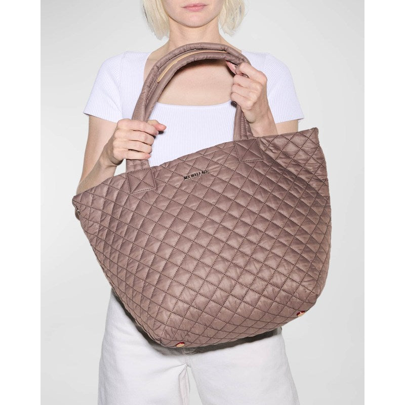 Bolsa Shopper Metro Deluxe Medium Quilted