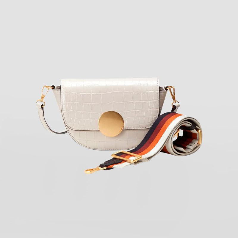 Bolsa Crossbody Lottie Saddle Moc-Croc - Mercado de Luxo - O Maior E-Commerce de Bens, Produtos e Serviços de Luxo do Brasil.