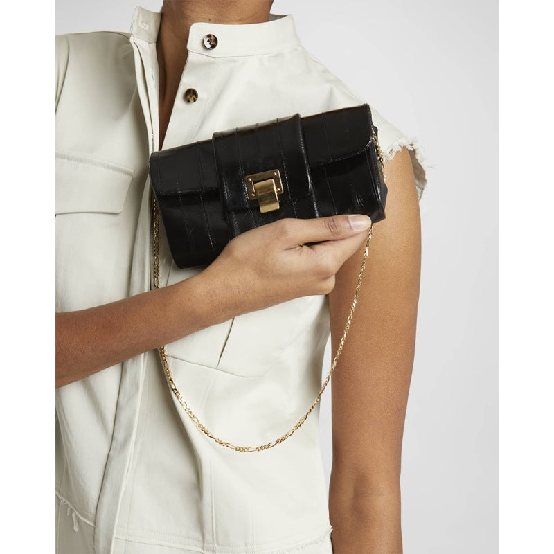 Bolsa Shoulder Flap