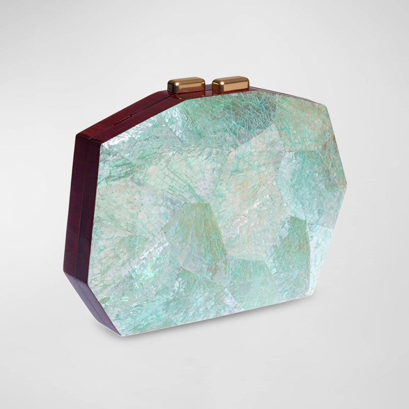 Bolsa Clutch Meagan Shell - Mercado de Luxo - O Maior E-Commerce de Bens, Produtos e Serviços de Luxo do Brasil.