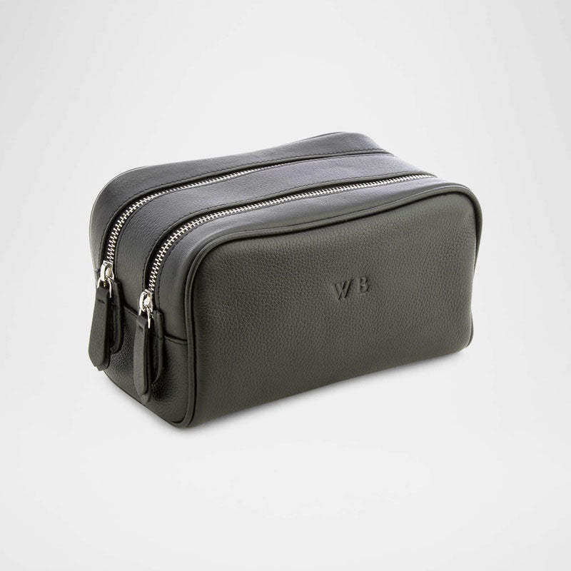 Bolsa Necessaire Monogrammed Double Zip Toiletry - Mercado de Luxo - O Maior E-Commerce de Bens, Produtos e Serviços de Luxo do Brasil.