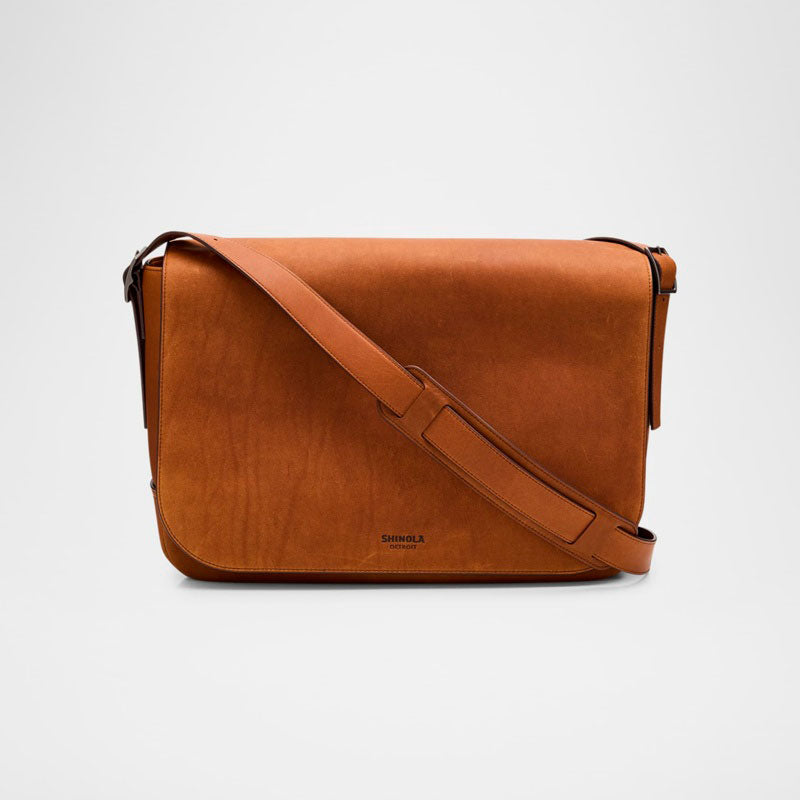 Bolsa Messenger Runwell - Mercado de Luxo - O Maior E-Commerce de Bens, Produtos e Serviços de Luxo do Brasil.