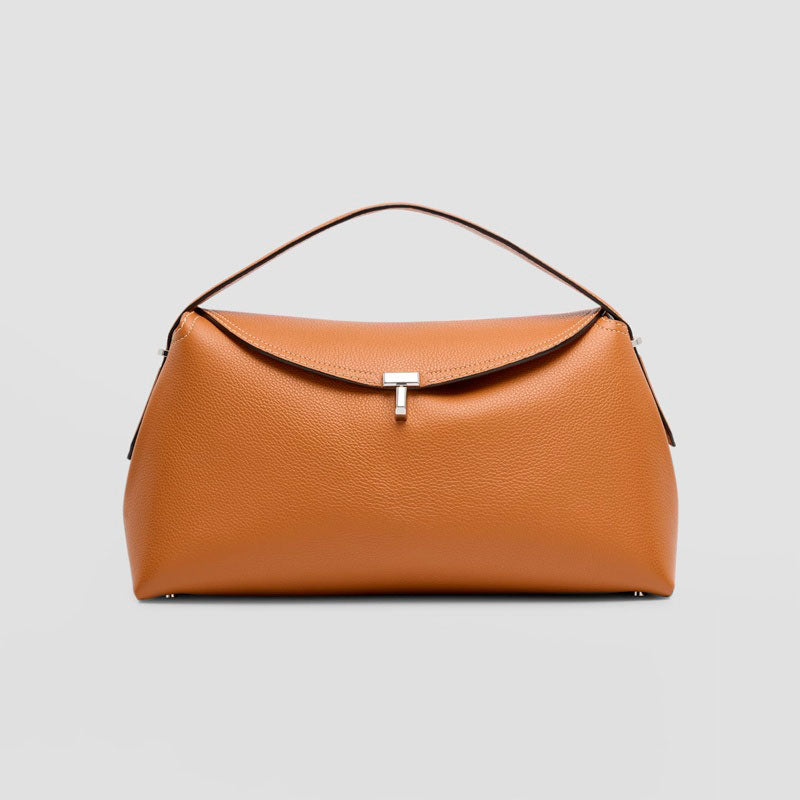 Bolsa Shoulder T-Lock  in Pebble Grain - Mercado de Luxo - O Maior E-Commerce de Bens, Produtos e Serviços de Luxo do Brasil.