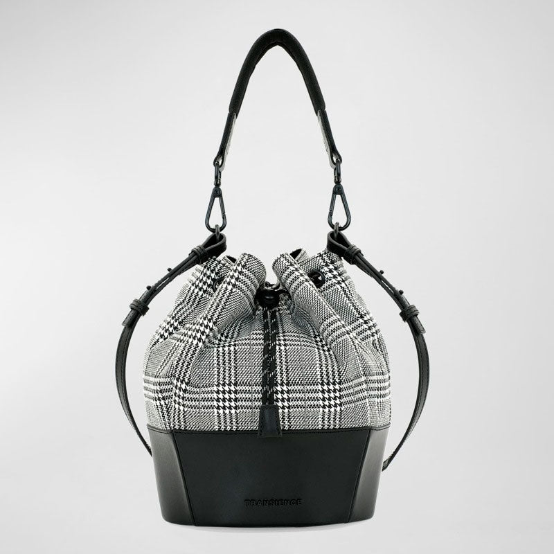 Bolsa Bucket IRL Drawstring - Mercado de Luxo - O Maior E-Commerce de Bens, Produtos e Serviços de Luxo do Brasil.