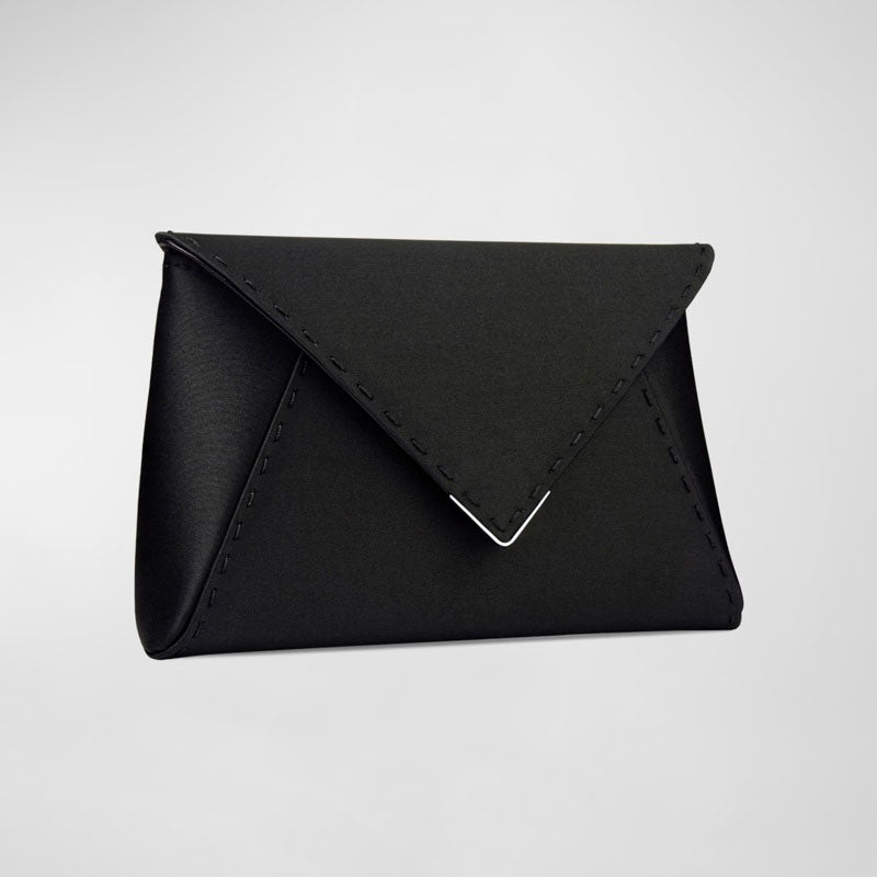 Bolsa Shoulder Lee Small Satin - Mercado de Luxo - O Maior E-Commerce de Bens, Produtos e Serviços de Luxo do Brasil.