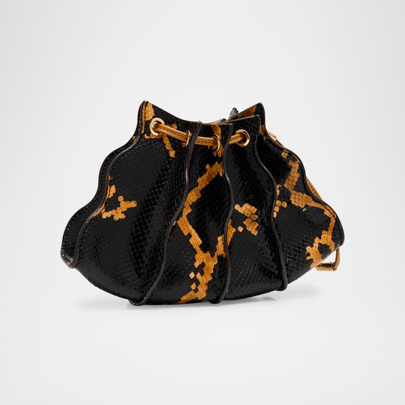 Bolsa Wallet Adria Pleated Wave Snake-Print Wristlet - Mercado de Luxo - O Maior E-Commerce de Bens, Produtos e Serviços de Luxo do Brasil.