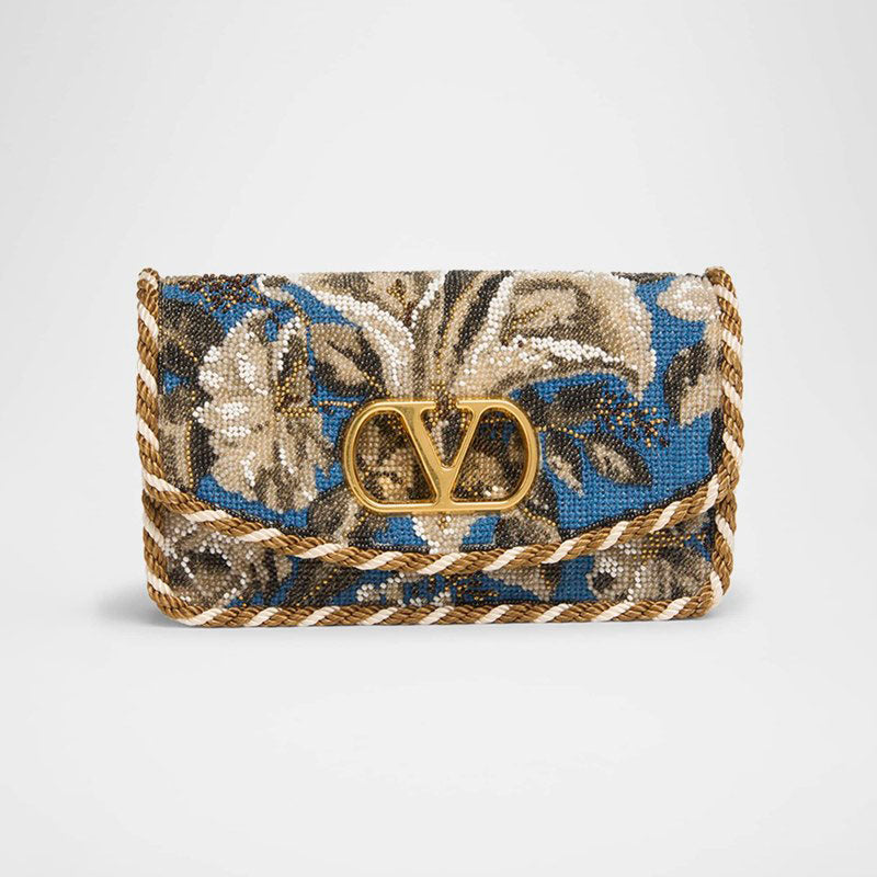 Bolsa Clutch Vain Small Floral Beaded - Mercado de Luxo - O Maior E-Commerce de Bens, Produtos e Serviços de Luxo do Brasil.