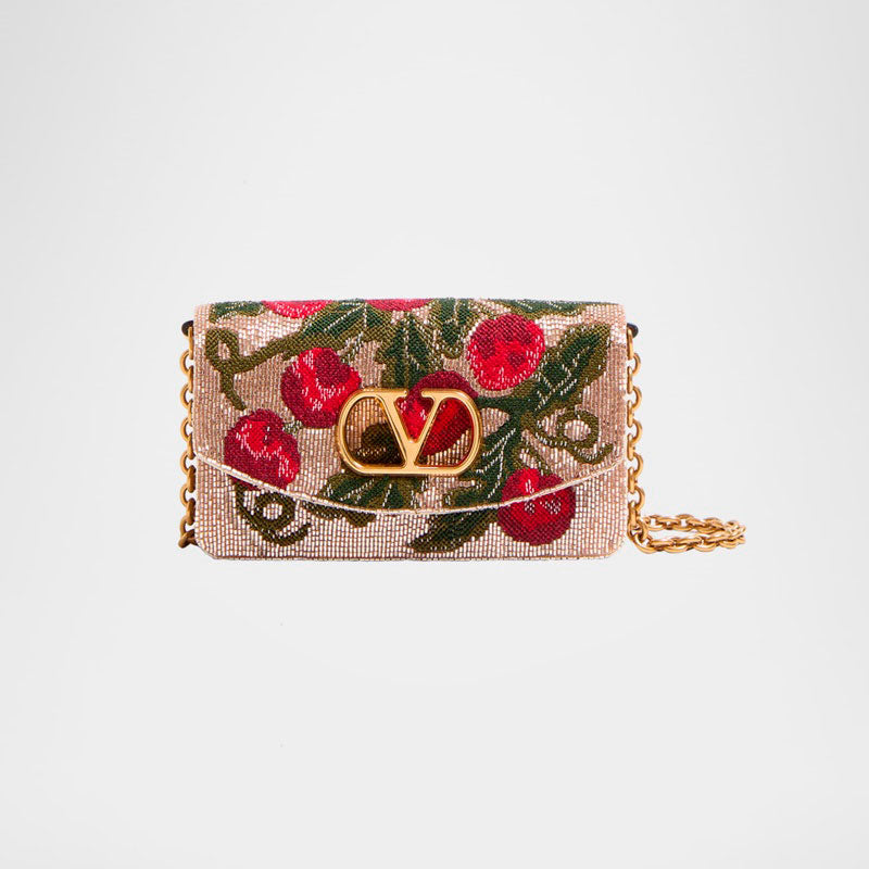 Bolsa Shoulder Vain Small Cherries Beaded - Mercado de Luxo - O Maior E-Commerce de Bens, Produtos e Serviços de Luxo do Brasil.