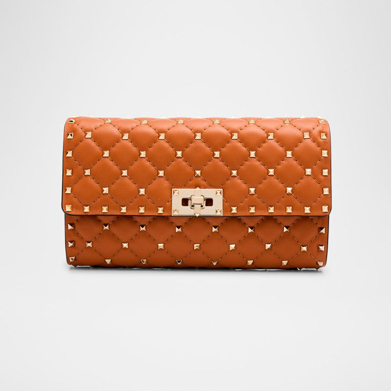 Bolsa Shoulder Rockstud Small Quilted - Mercado de Luxo - O Maior E-Commerce de Bens, Produtos e Serviços de Luxo do Brasil.