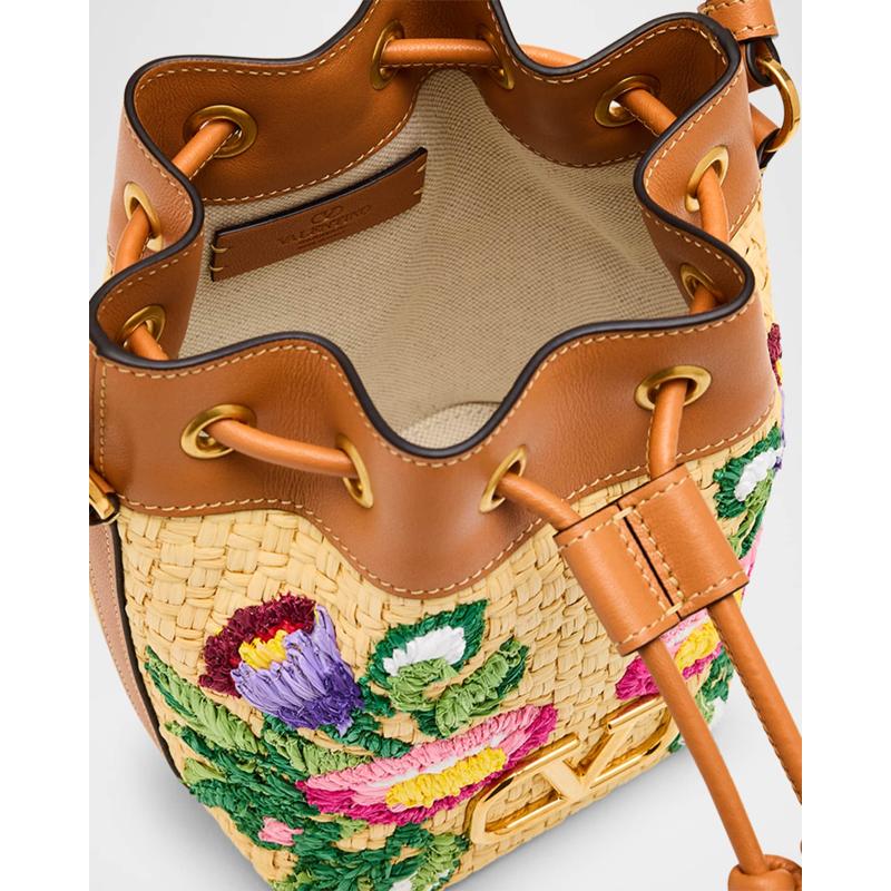 Bolsa Beach VLOGO Signature Mini Drawstring Flower