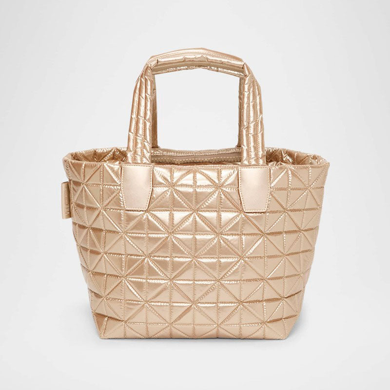 Bolsa Shopper Small Metallic Quilted - Mercado de Luxo - O Maior E-Commerce de Bens, Produtos e Serviços de Luxo do Brasil.