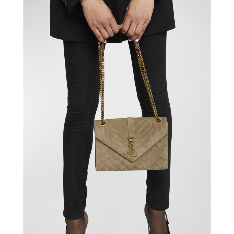Bolsa Shoulder Envelope Triquilt Medium YSL in Suede