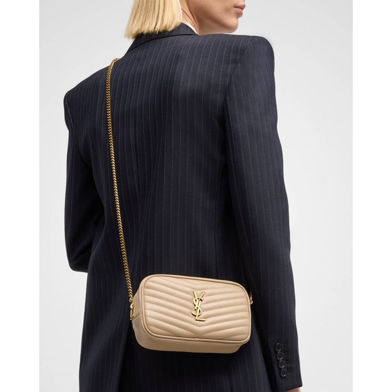Bolsa Shoulder Lou Mini YSL Camera in Smooth Quilted