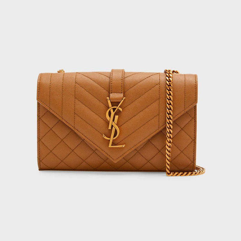Bolsa Crossbody Envelope Triquilt Small YSL in Grained - Mercado de Luxo - O Maior E-Commerce de Bens, Produtos e Serviços de Luxo do Brasil.