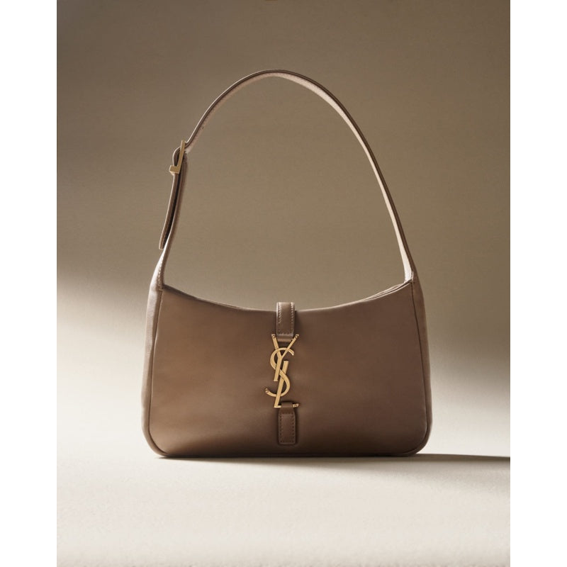Bolsa Shoulder Le 5 A 7 YSL in Padded Smooth