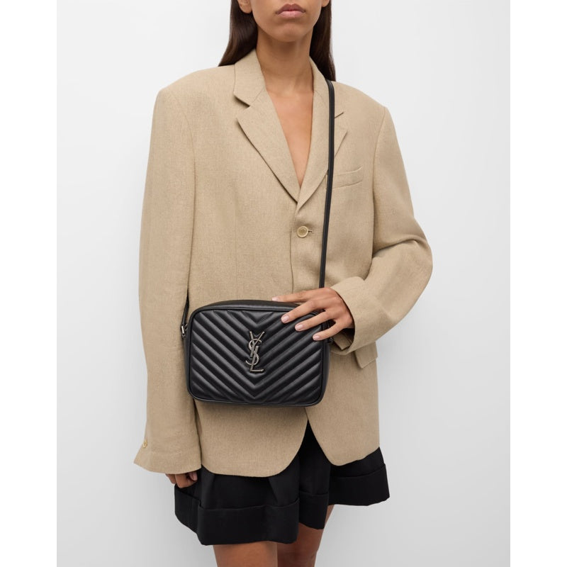 Bolsa Crossbody Lou Medium Camera in Quilted
