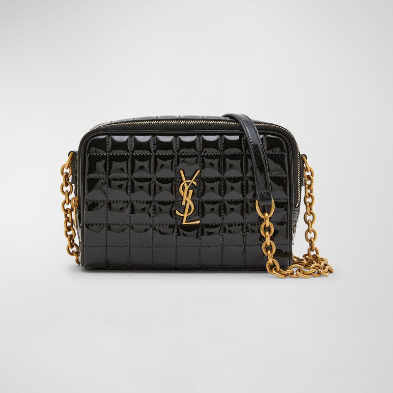 Bolsa Crossbody Cassandre Mini YSL Camera in Quilted Patent - Mercado de Luxo - O Maior E-Commerce de Bens, Produtos e Serviços de Luxo do Brasil.