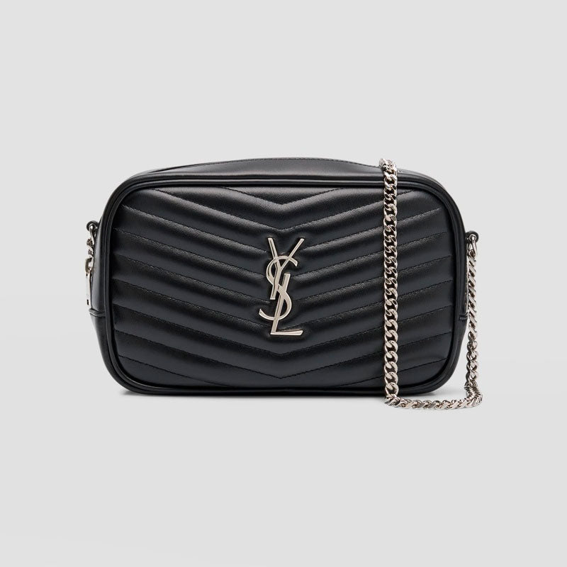 Bolsa Crossbody Lou Mini YSL Camera in Smooth Quilted - Mercado de Luxo - O Maior E-Commerce de Bens, Produtos e Serviços de Luxo do Brasil.