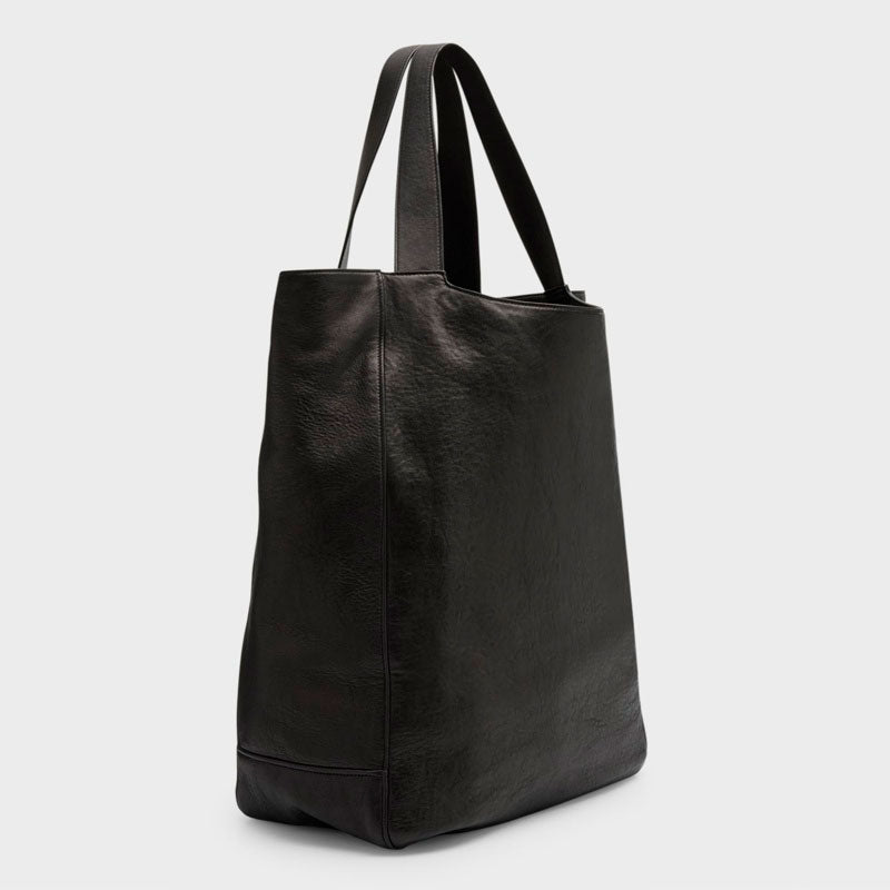 Bolsa Viagem Grained Maxi - Mercado de Luxo - O Maior E-Commerce de Bens, Produtos e Serviços de Luxo do Brasil.