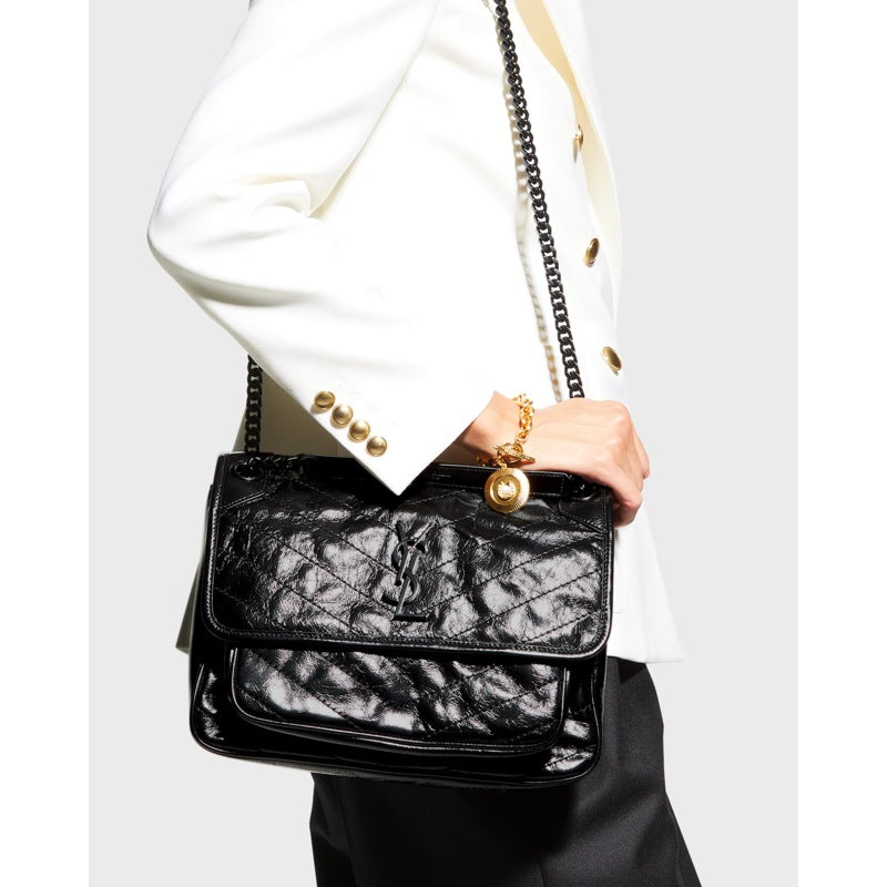 Bolsa Shoulder Niki Medium Flap YSL in Crinkled