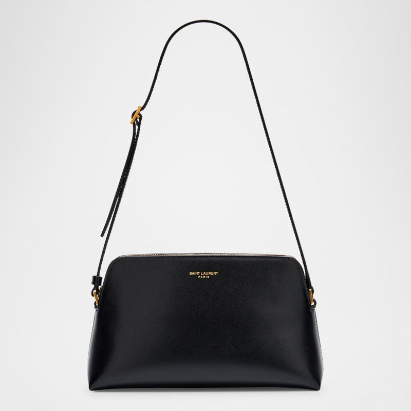 Bolsa Clutch Mini  on Strap  - Mercado de Luxo - O Maior E-Commerce de Bens, Produtos e Serviços de Luxo do Brasil.