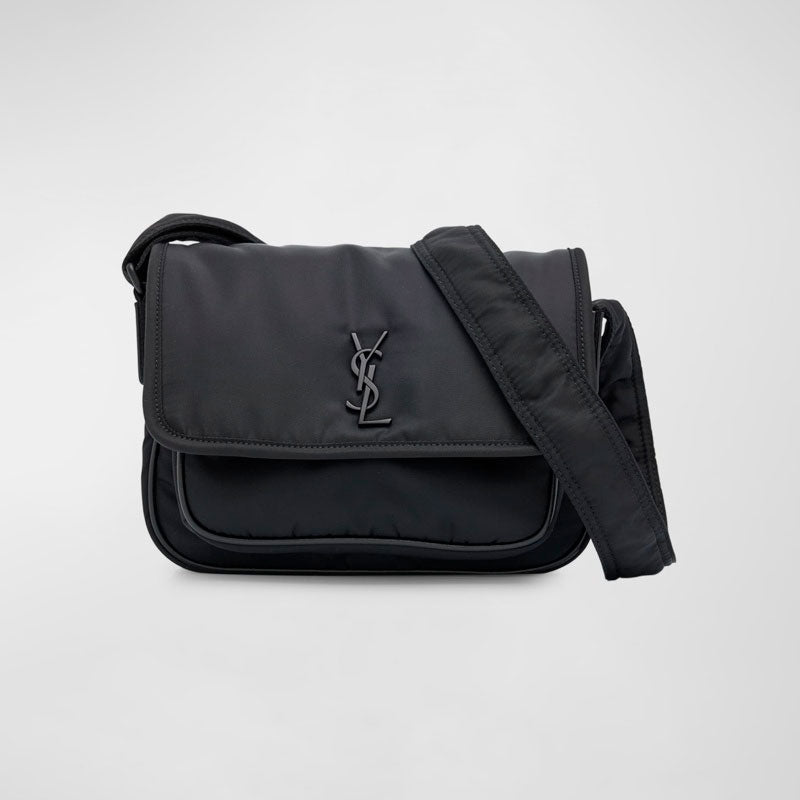 Bolsa Crossbody Niki YSL in Nylon - Mercado de Luxo - O Maior E-Commerce de Bens, Produtos e Serviços de Luxo do Brasil.
