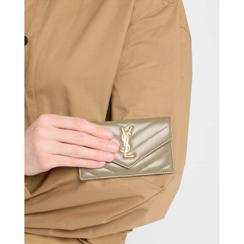 Bolsa Wallet Cassandre YSL Quilted Fragments
