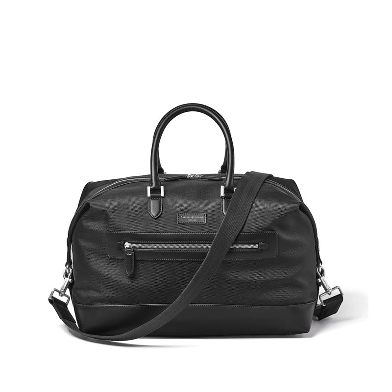 Bolsa Viagem Nylon Holdall - Mercado de Luxo - O Maior E-Commerce de Bens, Produtos e Serviços de Luxo do Brasil.