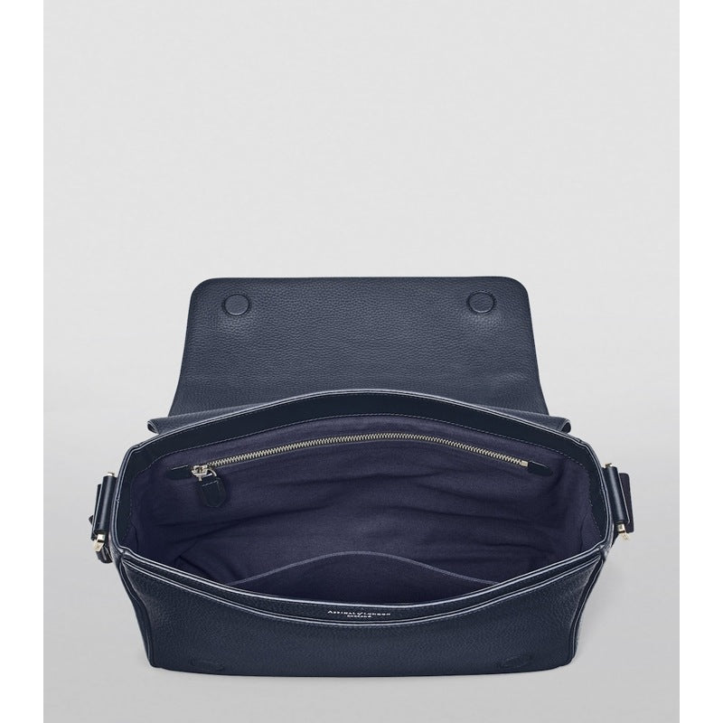 Bolsa Messenger Reporter