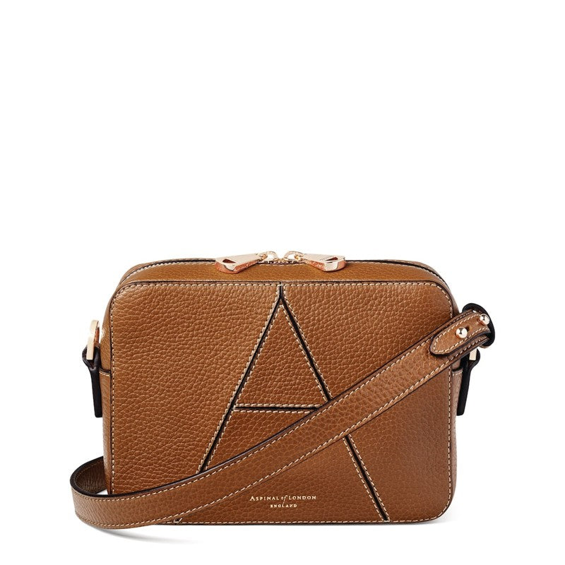 Bolsa Crossbody A' - Mercado de Luxo - O Maior E-Commerce de Bens, Produtos e Serviços de Luxo do Brasil.