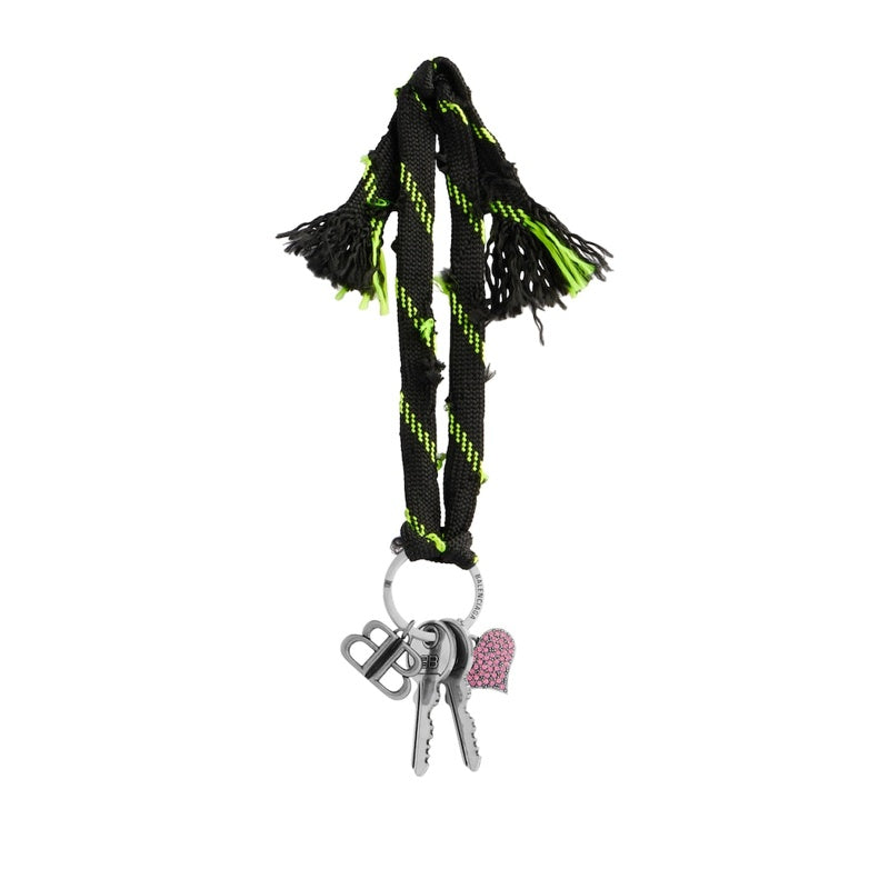 Charms e Acessórios Shoelace Keyring - Mercado de Luxo - O Maior E-Commerce de Bens, Produtos e Serviços de Luxo do Brasil.