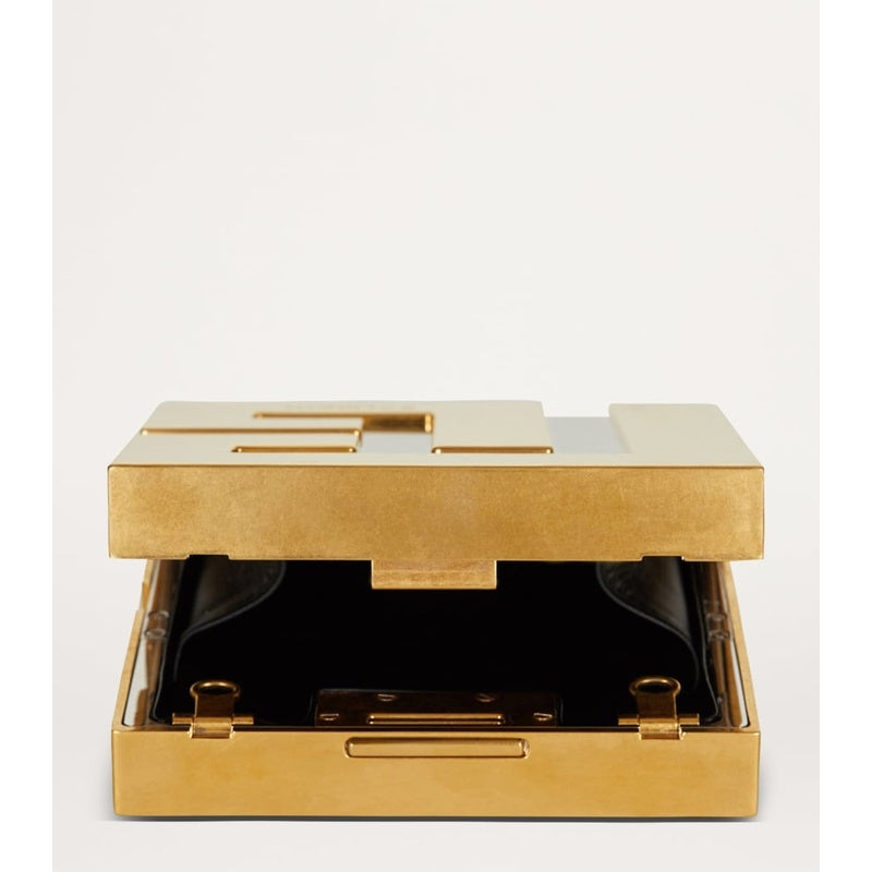 Bolsa Clutch Metal Monogram