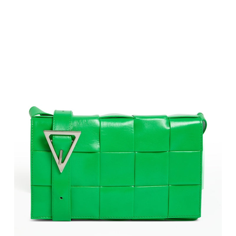 Bolsa Messenger Intreccio Cassette - Mercado de Luxo - O Maior E-Commerce de Bens, Produtos e Serviços de Luxo do Brasil.