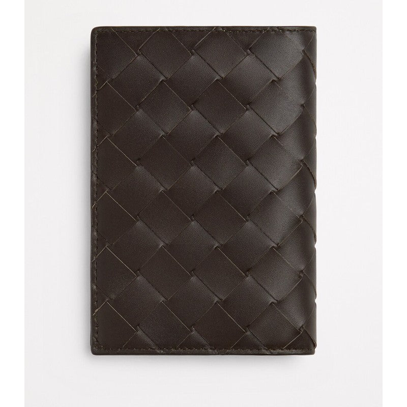 Bolsa Wallet Intrecciato Bifold Passport Cover
