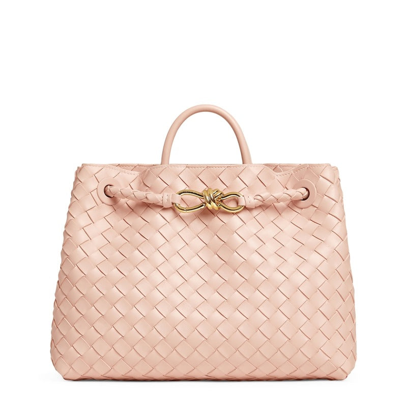 Bolsa Shoulder Small Andiamo Chain - Mercado de Luxo - O Maior E-Commerce de Bens, Produtos e Serviços de Luxo do Brasil.