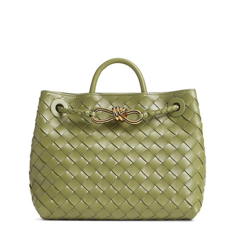 Bolsa Shoulder Small Lambskin Andiamo - Mercado de Luxo - O Maior E-Commerce de Bens, Produtos e Serviços de Luxo do Brasil.