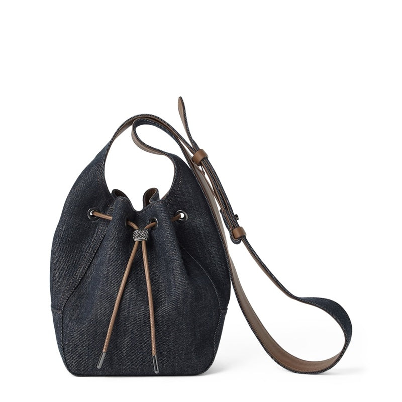 Bolsa Bucket Small Denim BC Duo - Mercado de Luxo - O Maior E-Commerce de Bens, Produtos e Serviços de Luxo do Brasil.
