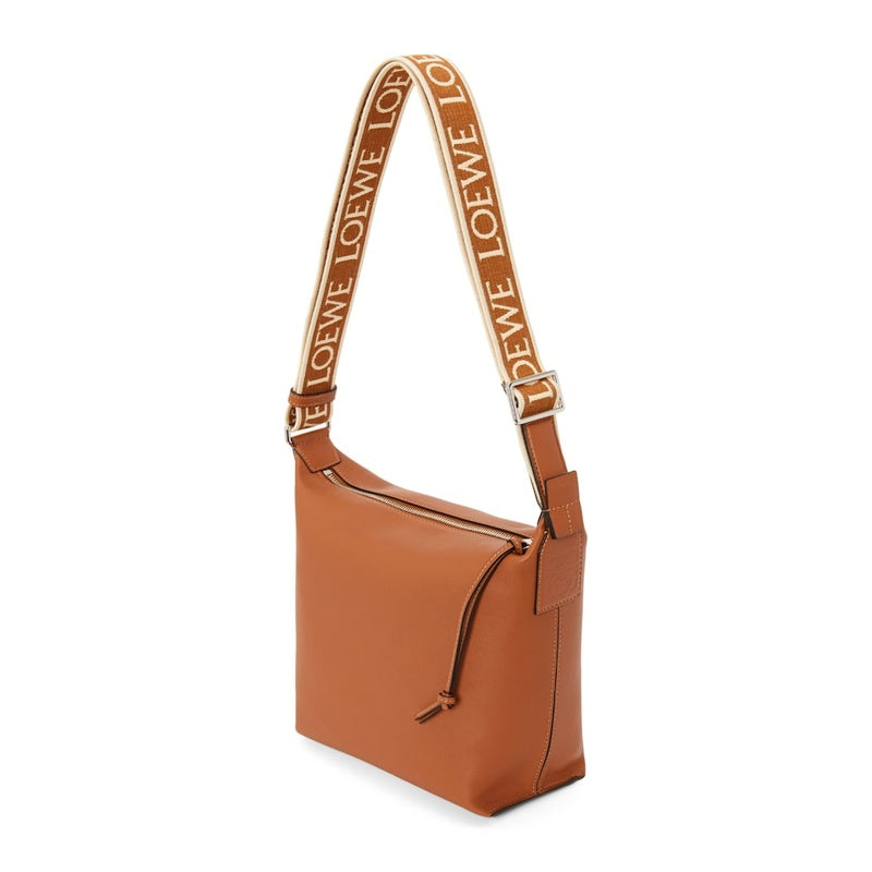 Bolsa Crossbody Small Cubi - Mercado de Luxo - O Maior E-Commerce de Bens, Produtos e Serviços de Luxo do Brasil.