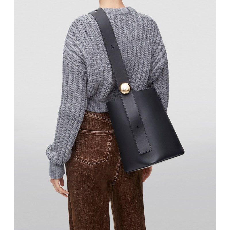 Bolsa Bucket Medium Pebble-Calfskin