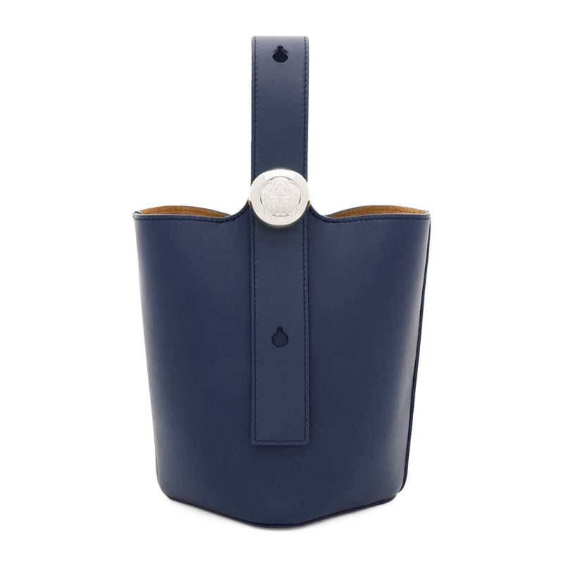 Bolsa Bucket Mini Pebble - Mercado de Luxo - O Maior E-Commerce de Bens, Produtos e Serviços de Luxo do Brasil.