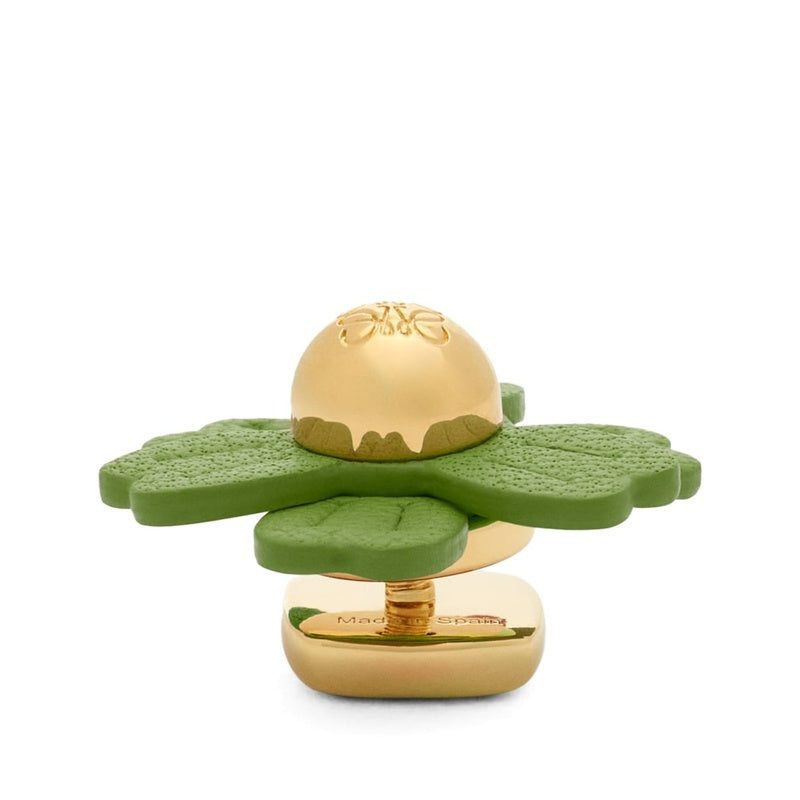 Charms e Acessórios Collab x Paula's Ibiza Calfskin Flower Pin Charm - Mercado de Luxo - O Maior E-Commerce de Bens, Produtos e Serviços de Luxo do Brasil.