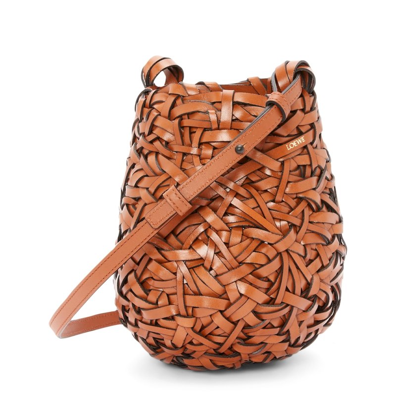 Bolsa Bucket Small Nest - Mercado de Luxo - O Maior E-Commerce de Bens, Produtos e Serviços de Luxo do Brasil.