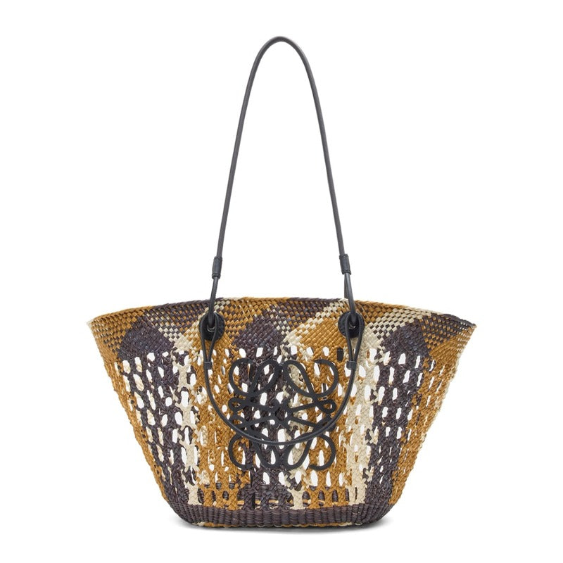 Bolsa Beach Collab x Paula's Ibiza Medium Woven Anagram Basket - Mercado de Luxo - O Maior E-Commerce de Bens, Produtos e Serviços de Luxo do Brasil.