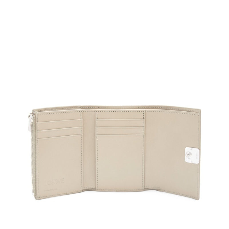 Bolsa Wallet Anagram Vertical