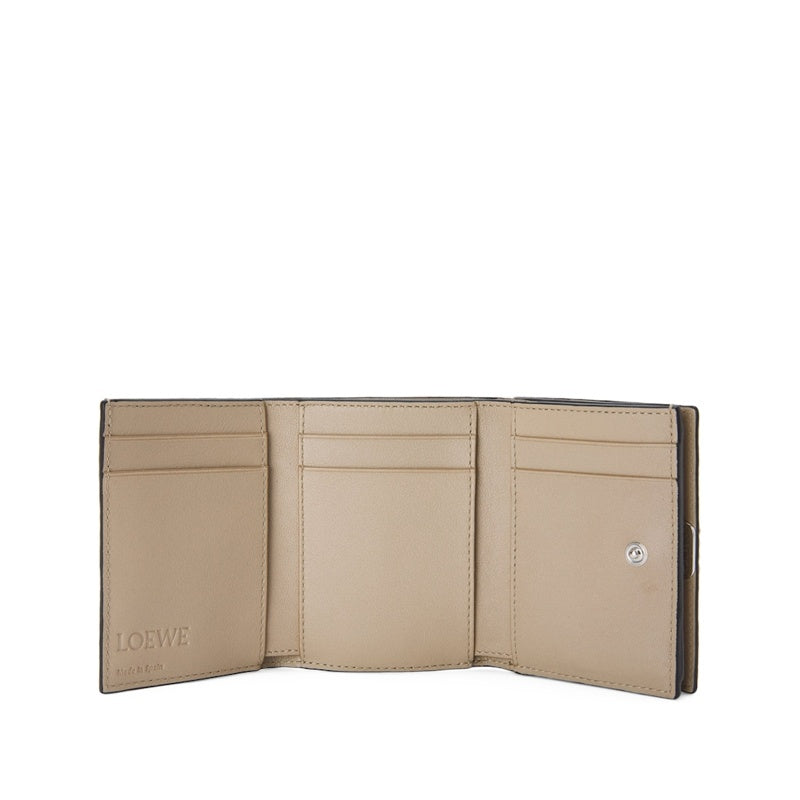 Bolsa Wallet Anagram Trifold
