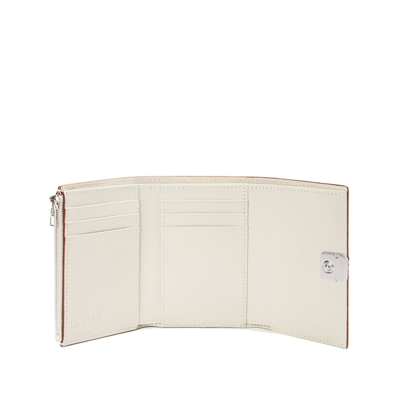 Bolsa Wallet Anagram Vertical