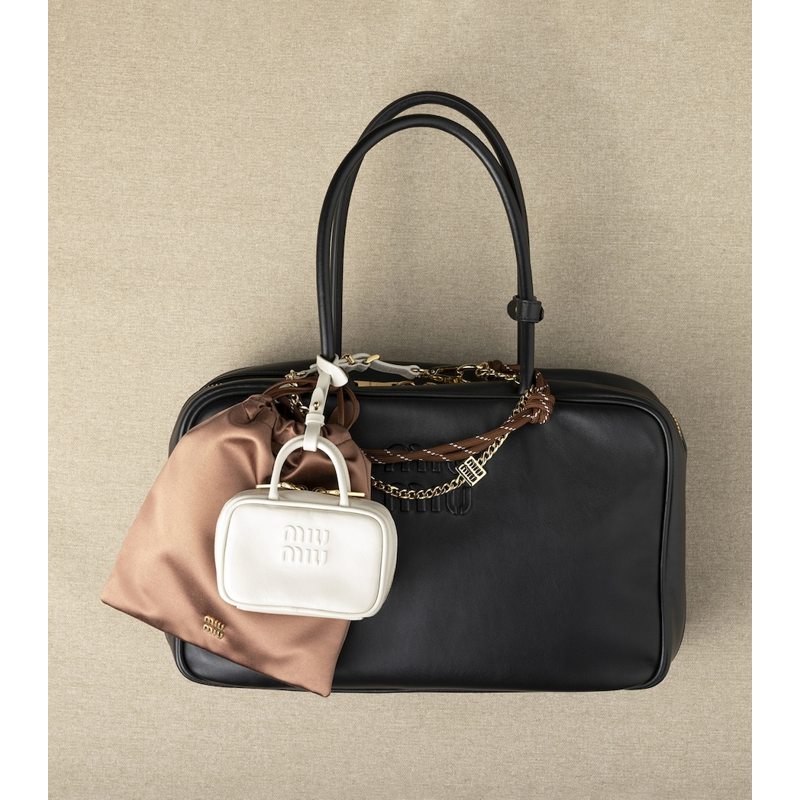 Bolsa Clutch Satin Drawstring