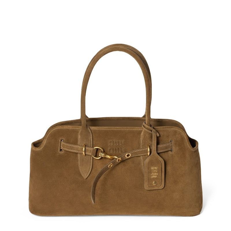 Bolsa Handle Suede Aventure - Mercado de Luxo - O Maior E-Commerce de Bens, Produtos e Serviços de Luxo do Brasil.